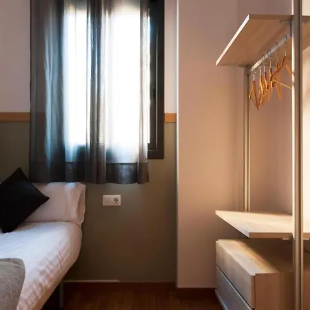 Appartement Confortable Πανσιόν *
